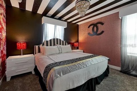 Casa en alquiler en Kissimmee, Florida, 8 dormitorios, 398.46 m2 № 2426016 - foto 20