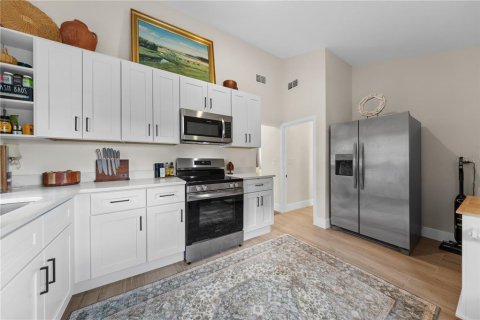 Villa ou maison à vendre à Apopka, Floride: 2 chambres, 74.04 m2 № 2430555 - photo 7