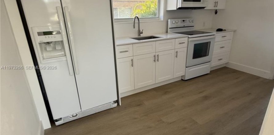 Appartement à Hollywood, Floride 2 chambres № 2040925