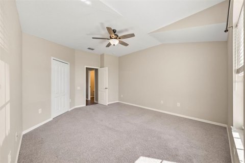 House in Wesley Chapel, Florida 3 bedrooms, 164.81 sq.m. № 1793010 - photo 9