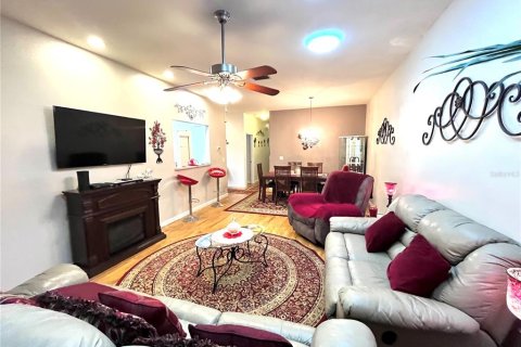 Casa en venta en Zephyrhills, Florida, 3 dormitorios, 120.77 m2 № 1288123 - foto 18