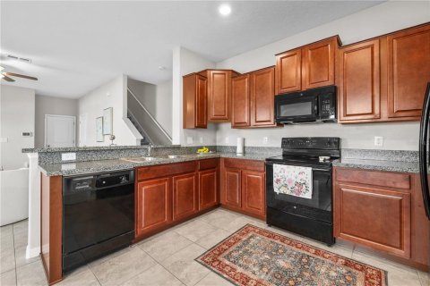 Touwnhouse à vendre à Tampa, Floride: 2 chambres, 143.81 m2 № 2322922 - photo 18