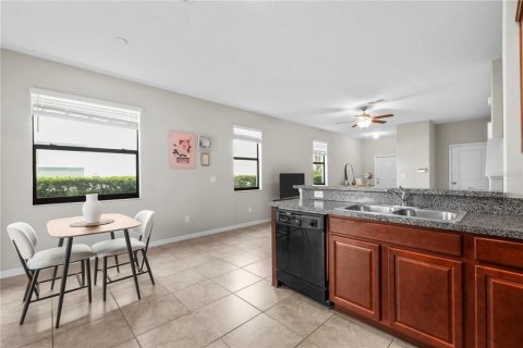 Touwnhouse à vendre à Tampa, Floride: 2 chambres, 143.81 m2 № 2322922 - photo 30
