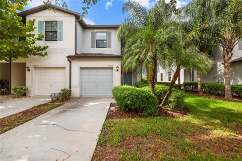 Touwnhouse à vendre à Tampa, Floride: 2 chambres, 143.81 m2 № 2322922 - photo 2