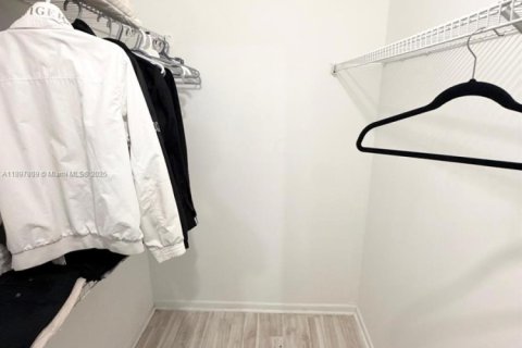 Condominio en alquiler en Aventura, Florida, 1 dormitorio, 69.68 m2 № 1949201 - foto 10