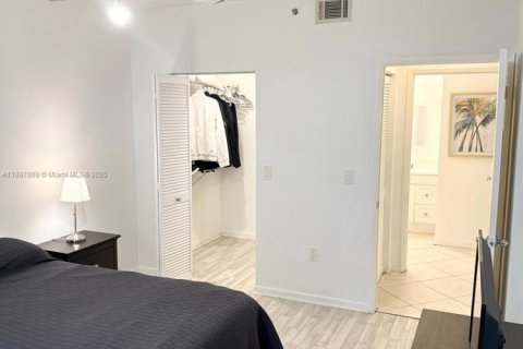 Condominio en alquiler en Aventura, Florida, 1 dormitorio, 69.68 m2 № 1949201 - foto 7