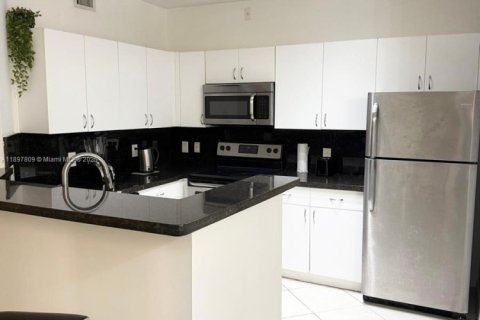 Condominio en alquiler en Aventura, Florida, 1 dormitorio, 69.68 m2 № 1949201 - foto 6