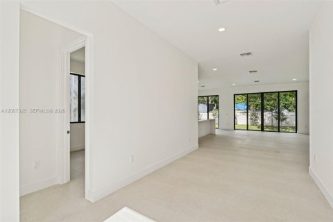 Villa ou maison à vendre à Fort Lauderdale, Floride: 3 chambres № 2071758 - photo 8