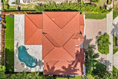 Villa ou maison à vendre à Hollywood, Floride: 5 chambres, 397.71 m2 № 1934464 - photo 9