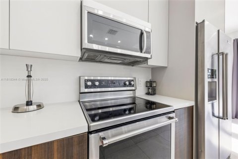 Villa ou maison à vendre à Hollywood, Floride: 5 chambres, 397.71 m2 № 1934464 - photo 26