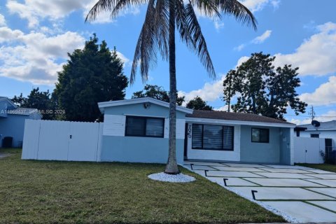 Casa en venta en Miramar, Florida, 3 dormitorios, 104.98 m2 № 2030298 - foto 2