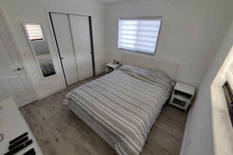 Casa en venta en Miramar, Florida, 3 dormitorios, 104.98 m2 № 2030298 - foto 7