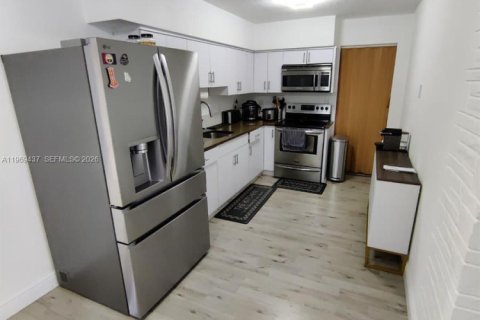 Casa en venta en Miramar, Florida, 3 dormitorios, 104.98 m2 № 2030298 - foto 14