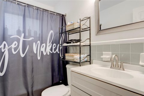 Casa en venta en Miramar, Florida, 3 dormitorios, 104.98 m2 № 2030298 - foto 19