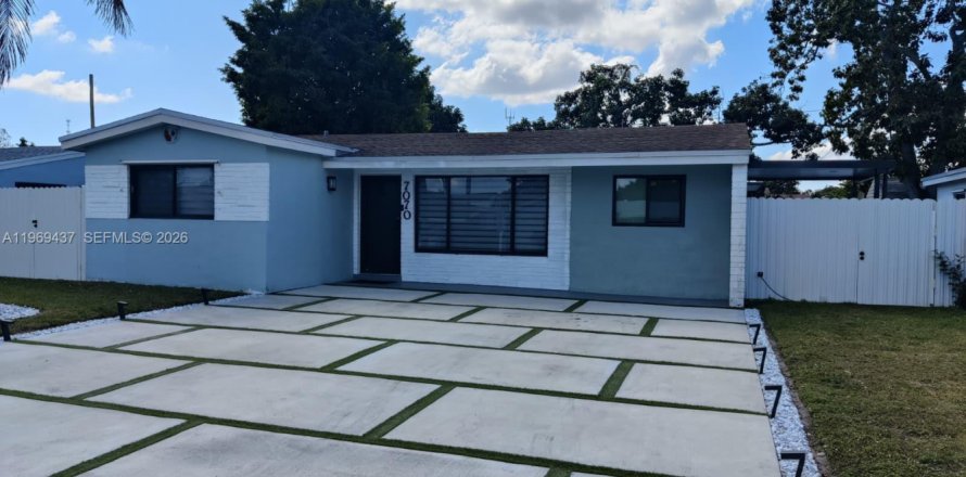 Casa en Miramar, Florida 3 dormitorios, 104.98 m2 № 2030298