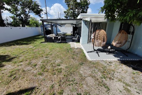 Casa en venta en Miramar, Florida, 3 dormitorios, 104.98 m2 № 2030298 - foto 5