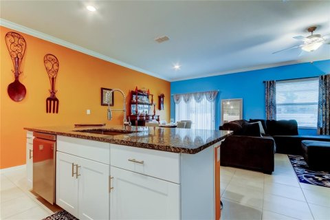 Adosado en venta en Land O' Lakes, Florida, 3 dormitorios, 148.74 m2 № 1916417 - foto 6