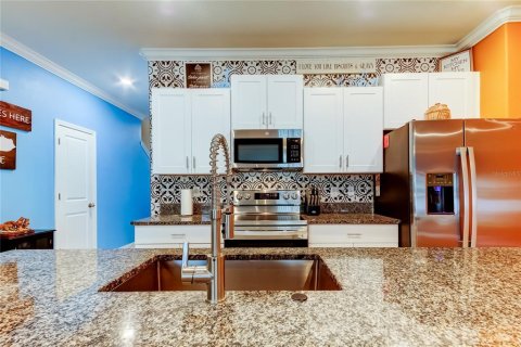 Adosado en venta en Land O' Lakes, Florida, 3 dormitorios, 148.74 m2 № 1916417 - foto 12