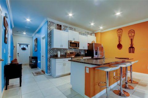 Adosado en venta en Land O' Lakes, Florida, 3 dormitorios, 148.74 m2 № 1916417 - foto 10