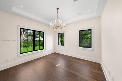 Casa en venta en Coral Gables, Florida, 5 dormitorios № 1984239 - foto 27
