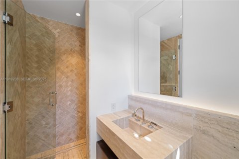 Casa en venta en Coral Gables, Florida, 5 dormitorios № 1984239 - foto 30