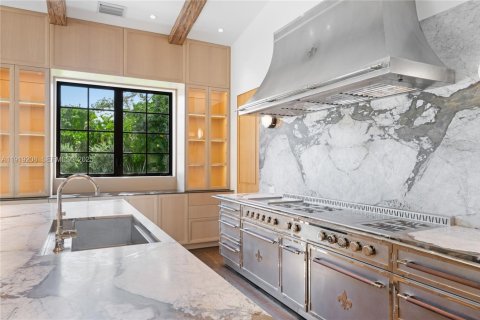 Casa en venta en Coral Gables, Florida, 5 dormitorios № 1984239 - foto 8