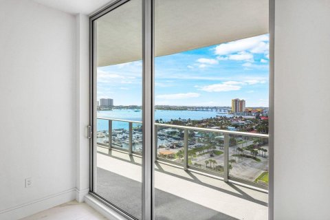 Copropriété à vendre à Lake Park, Floride: 2 chambres, 140.38 m2 № 2078417 - photo 15