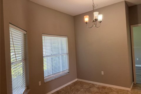 House in Palm Coast, Florida 4 bedrooms, 209.96 sq.m. № 2224499 - photo 9
