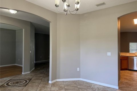 House in Palm Coast, Florida 4 bedrooms, 209.96 sq.m. № 2224499 - photo 3