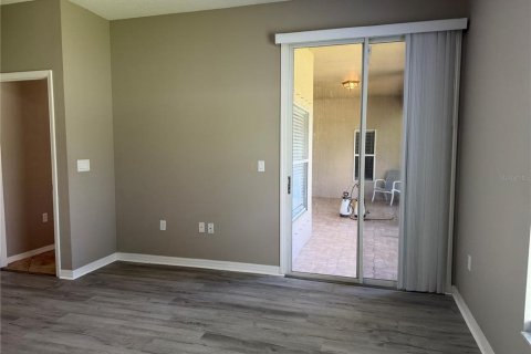 House in Palm Coast, Florida 4 bedrooms, 209.96 sq.m. № 2224499 - photo 12