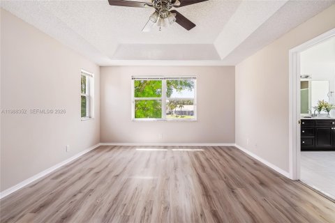 Купить виллу или дом в Лейк-Уорт, Флорида 4 спальни, 225.1м2, № 2051842 - фото 16