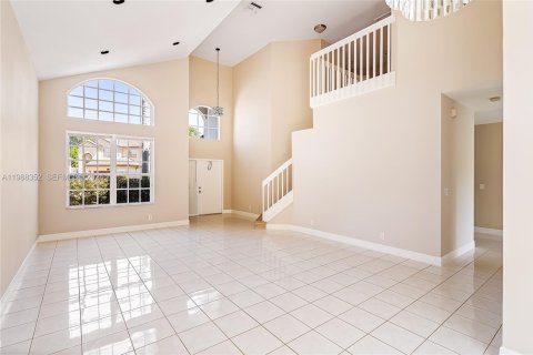 Купить виллу или дом в Лейк-Уорт, Флорида 4 спальни, 225.1м2, № 2051842 - фото 3