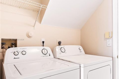 Купить виллу или дом в Лейк-Уорт, Флорида 4 спальни, 225.1м2, № 2051842 - фото 27