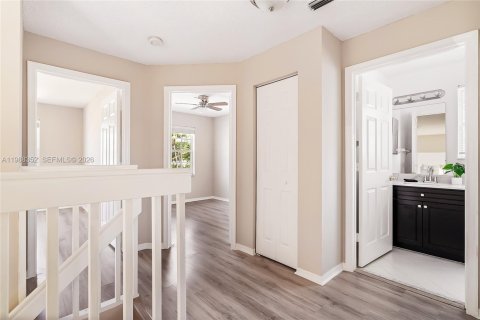 Купить виллу или дом в Лейк-Уорт, Флорида 4 спальни, 225.1м2, № 2051842 - фото 15