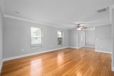 House in Orlando, Florida 3 bedrooms, 155.24 sq.m. № 1827158 - photo 21