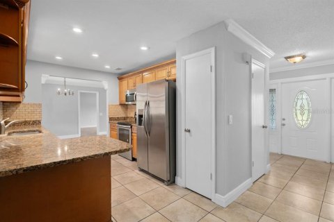 House in Orlando, Florida 3 bedrooms, 155.24 sq.m. № 1827158 - photo 13
