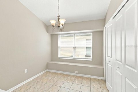 Villa ou maison à louer à Wesley Chapel, Floride: 4 chambres, 157 m2 № 2413562 - photo 6