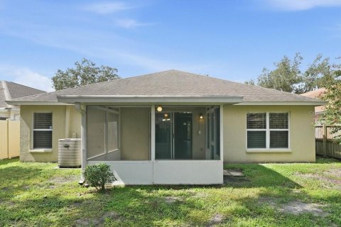 Villa ou maison à louer à Wesley Chapel, Floride: 4 chambres, 157 m2 № 2413562 - photo 16