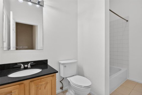 Touwnhouse à louer à Margate, Floride: 2 chambres, 110.55 m2 № 2044644 - photo 17