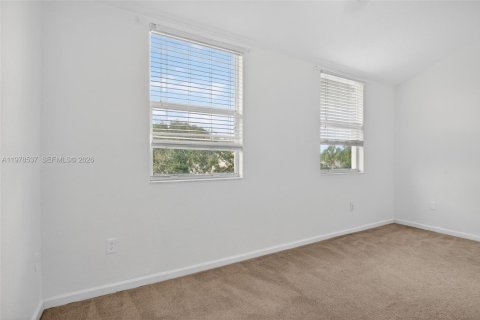 Touwnhouse à louer à Margate, Floride: 2 chambres, 110.55 m2 № 2044644 - photo 25