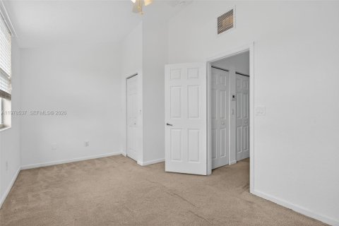 Touwnhouse à louer à Margate, Floride: 2 chambres, 110.55 m2 № 2044644 - photo 26