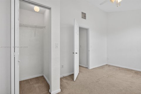 Touwnhouse à louer à Margate, Floride: 2 chambres, 110.55 m2 № 2044644 - photo 27