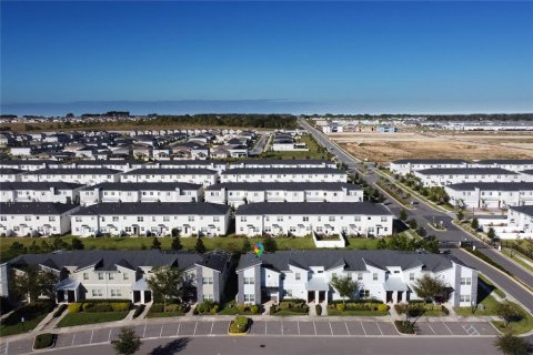 Touwnhouse à vendre à Davenport, Floride: 5 chambres, 201.32 m2 № 2130808 - photo 17