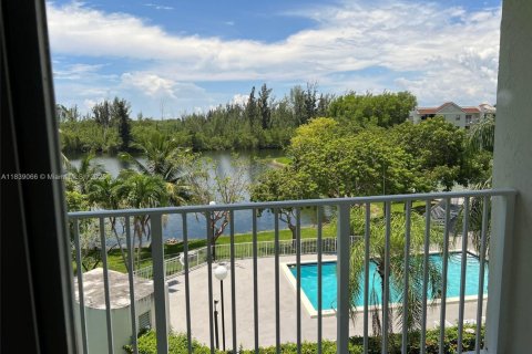Condo à Cutler Bay, Floride, 1 chambre  № 1935669