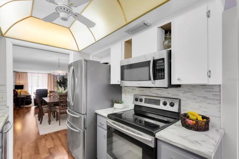 Condominio en venta en Clearwater, Florida, 2 dormitorios, 106.84 m2 № 1914898 - foto 10