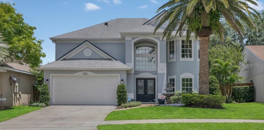 House in Orlando, Florida 4 bedrooms, 227.89 sq.m. № 1749447