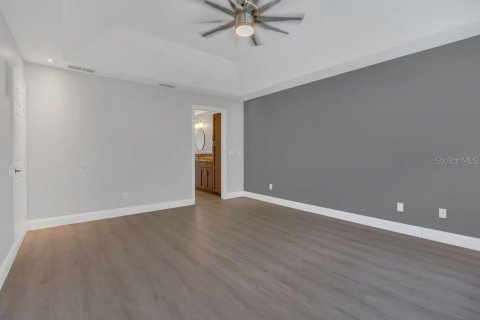 House in Orlando, Florida 4 bedrooms, 227.89 sq.m. № 1749447 - photo 20