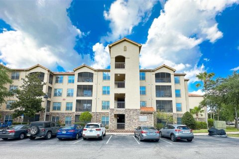 Apartamento en alquiler en Davenport, Florida, 2 dormitorios, 105.35 m2 № 1691051 - foto 1