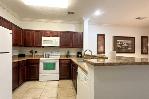 Appartement à louer à Davenport, Floride: 2 chambres, 105.35 m2 № 1691051 - photo 3