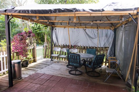 Casa en venta en Pembroke Pines, Florida, 3 dormitorios, 193.89 m2 № 1864945 - foto 21